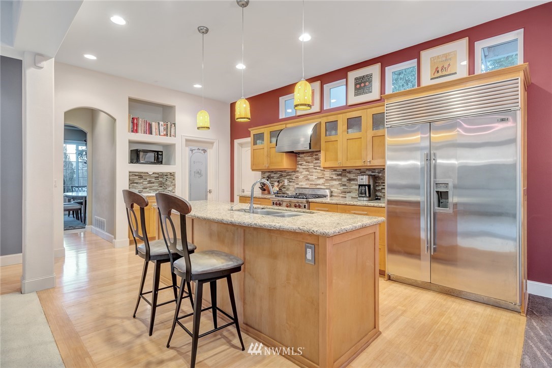 18529 Southeast 174th Way Renton, WA 98058 - Photo 12 of 40 Gallery Image 12