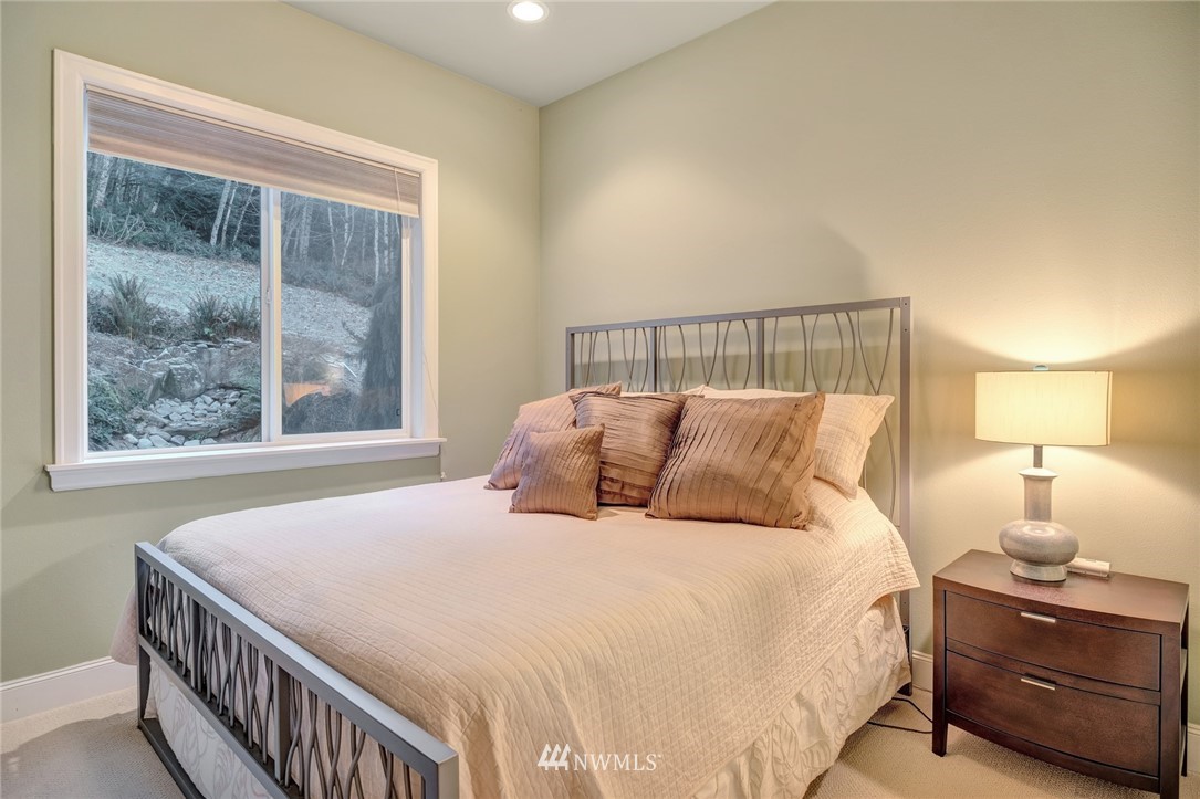 18529 Southeast 174th Way Renton, WA 98058 - Photo 20 of 40 Gallery Image 20