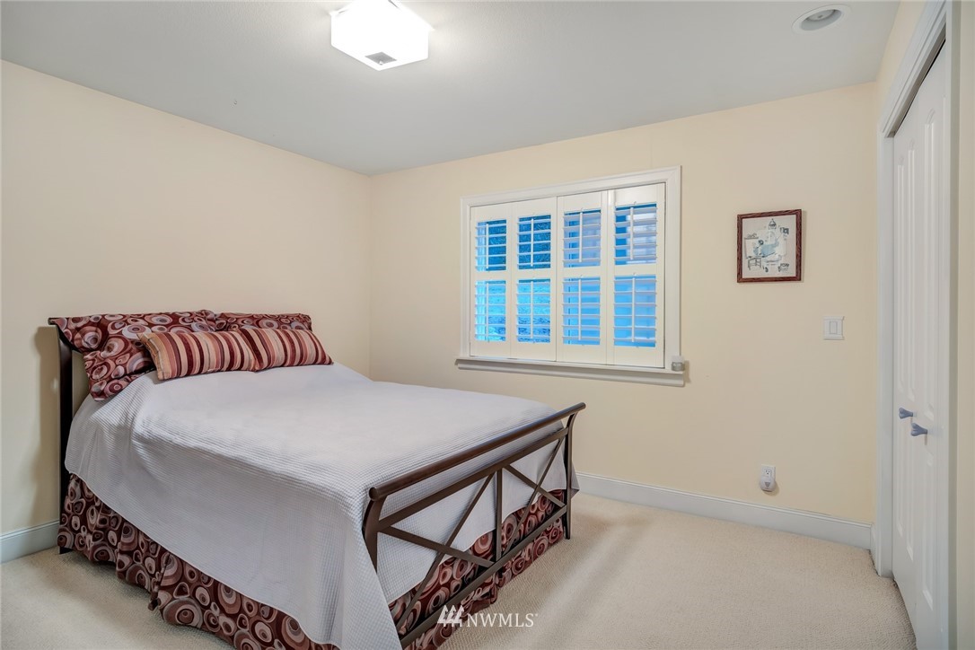 18529 Southeast 174th Way Renton, WA 98058 - Photo 31 of 40 Gallery Image 31