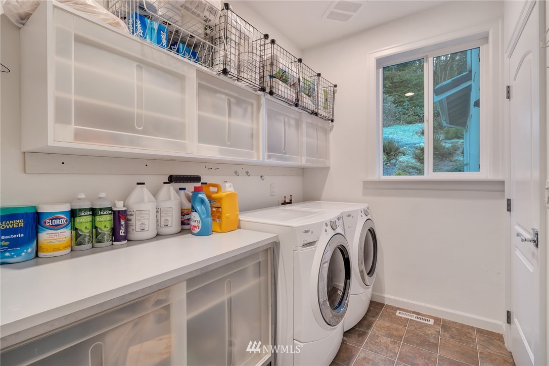18529 Southeast 174th Way Renton, WA 98058 - Photo 35 of 40 Gallery Image 35