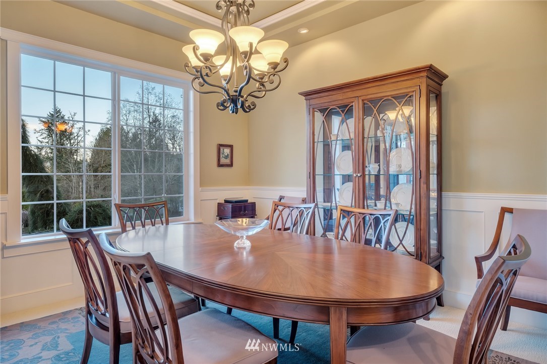 18529 Southeast 174th Way Renton, WA 98058 - Photo 8 of 40 Gallery Image 8
