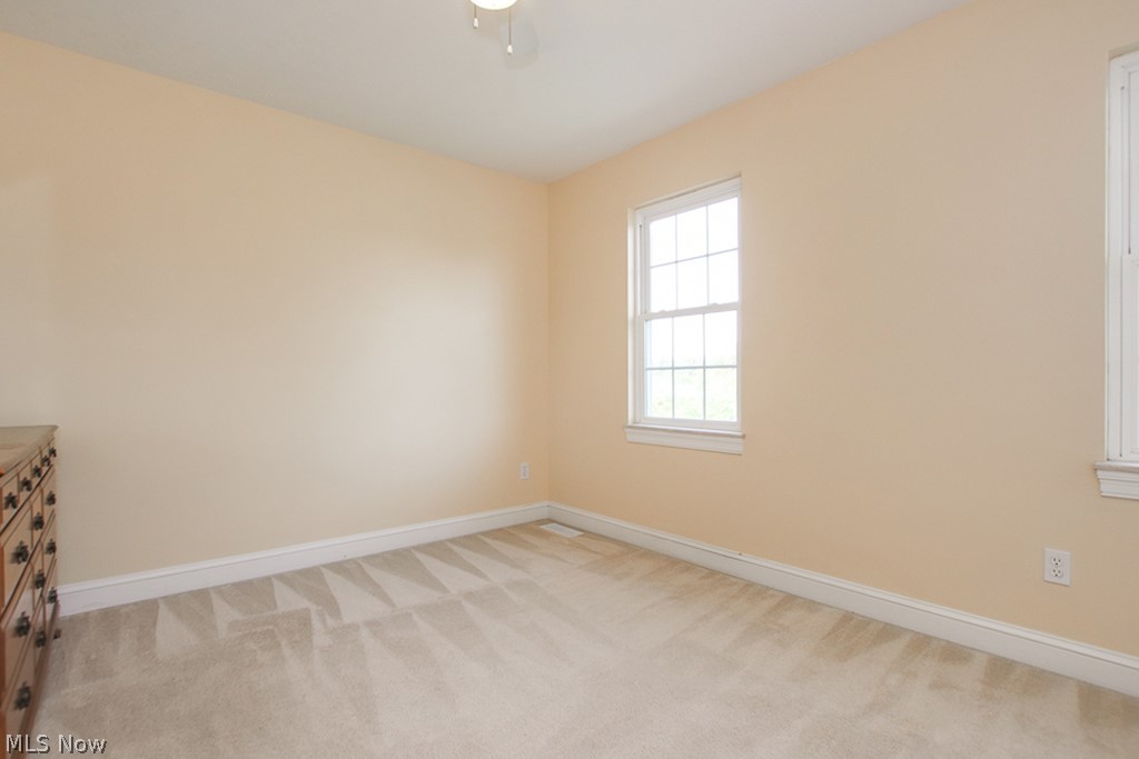 14333 Radcliffe Road Chardon, OH 44024 - Photo 26 of 33