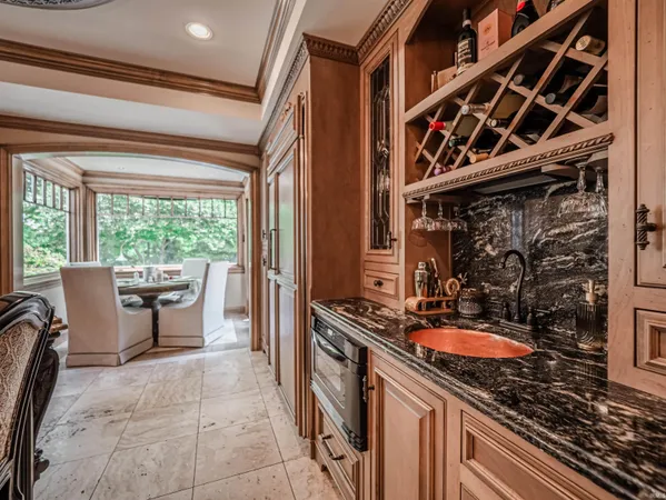 $1,229,000 | 703 Pfeiffer Road, Evansville, IN 47711