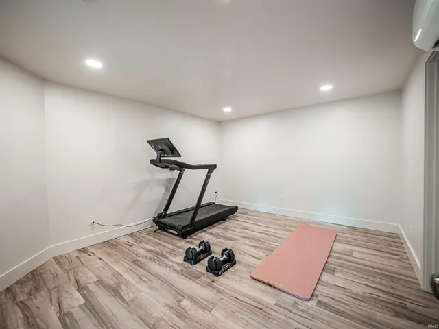 $1,250,000 | 703 Pfeiffer Road, Evansville, IN 47711