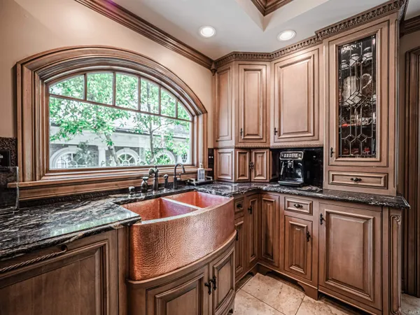 $1,229,000 | 703 Pfeiffer Road, Evansville, IN 47711