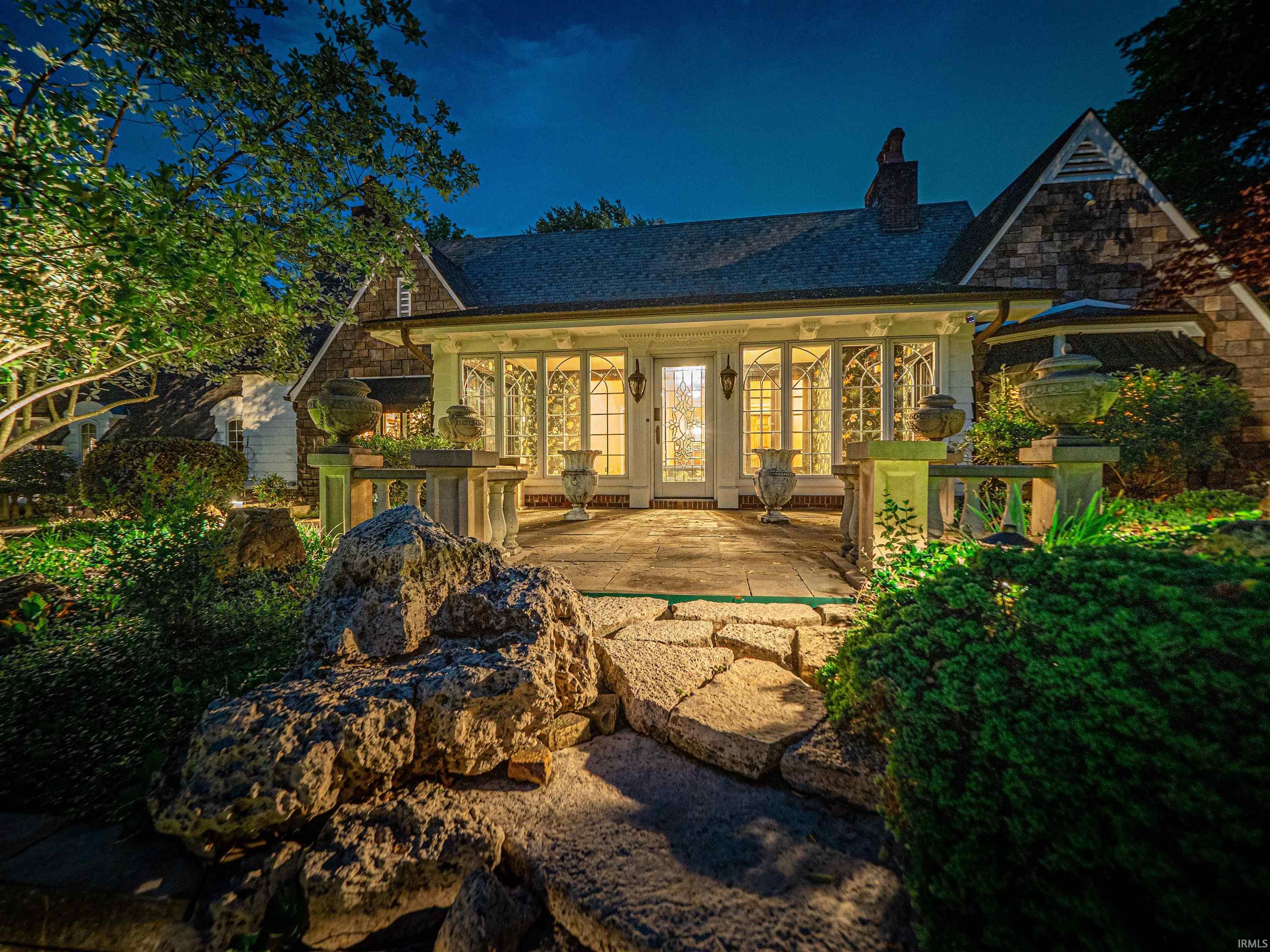 703 Pfeiffer Road Evansville, IN 47711 - Photo 5 of 36