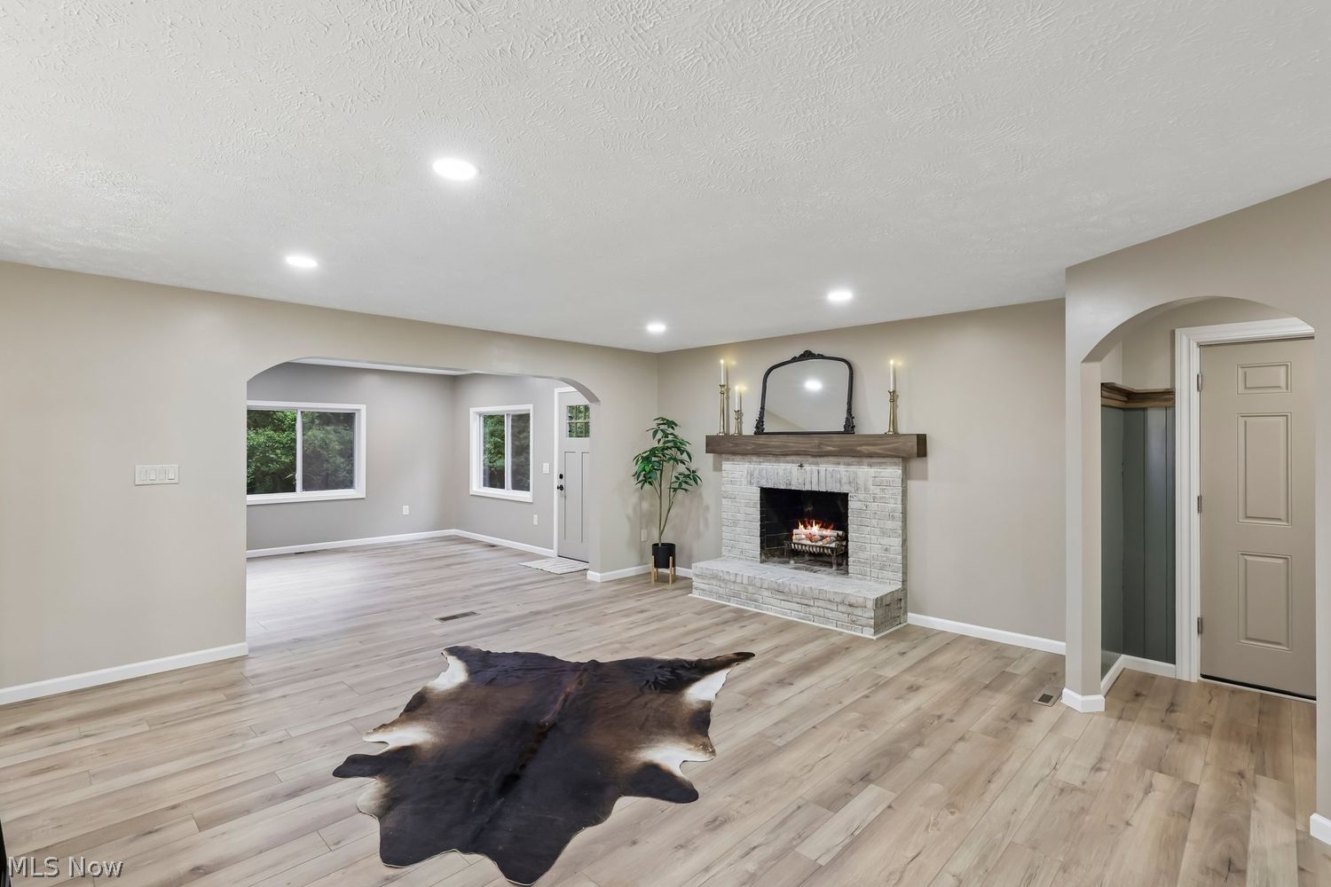 14170 Radcliffe Road Painesville, OH 44077 - Photo 16 of 47 Gallery Image 16