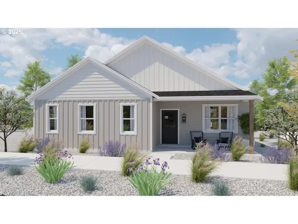 $499,901 | 420 Southeast Manzanita Drive, Madras, OR 97741