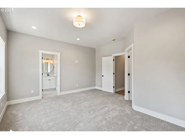 $524,901 | 420 Southeast Manzanita Drive, Madras, OR 97741