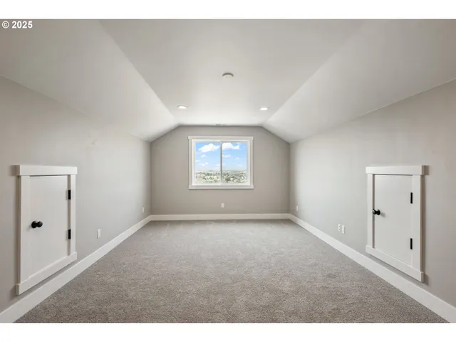 $524,901 | 420 Southeast Manzanita Drive, Madras, OR 97741