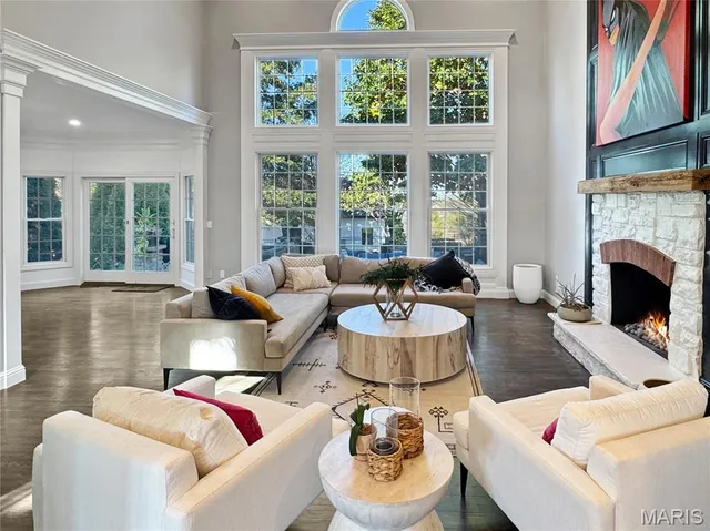 $715,000 | 2787 Stone Crest Drive, Washington, MO 63090