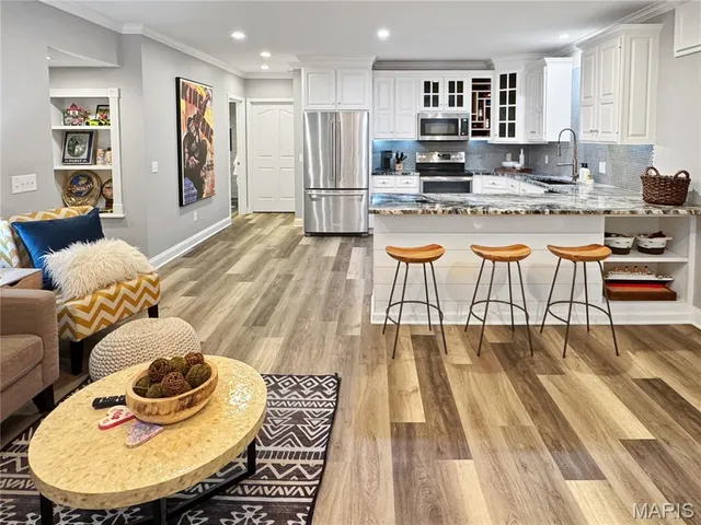 $715,000 | 2787 Stone Crest Drive, Washington, MO 63090