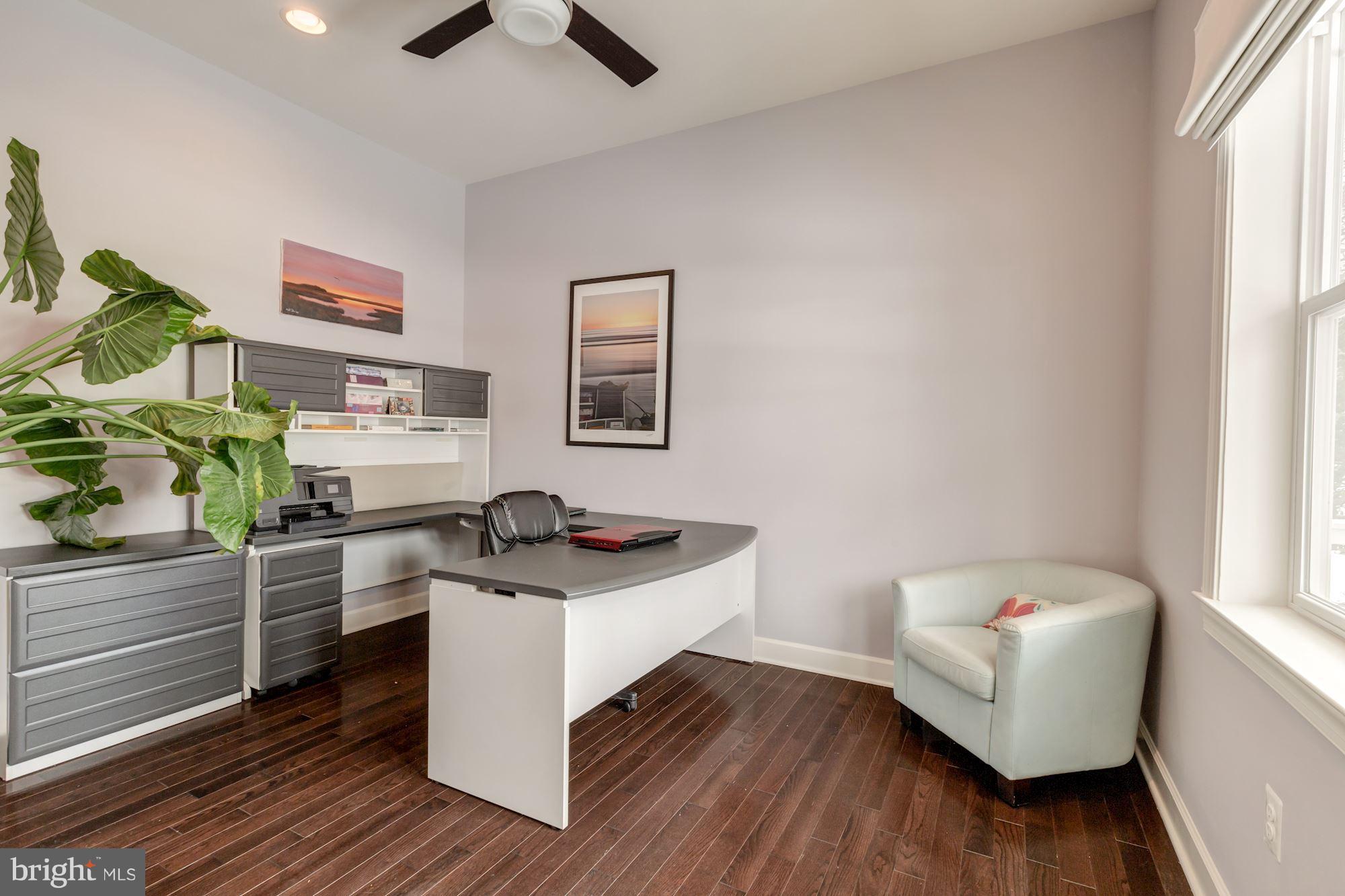 3220 Edgewood Road Kensington, MD 20895 - Photo 3 of 27 In-Home Office