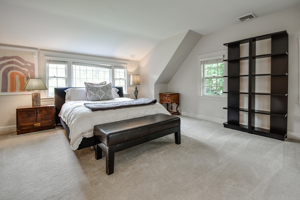 45 Lowell Road Wellesley, MA 02481 - Photo 22 of 26