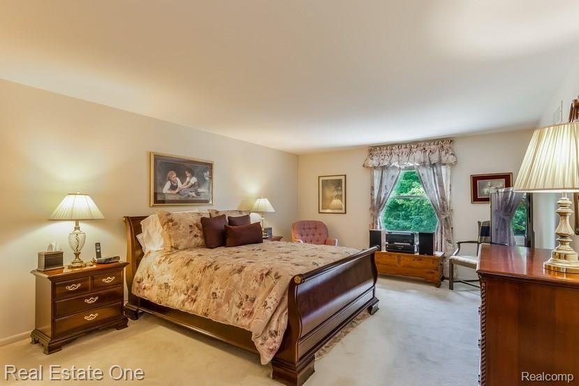 30067 Fox Grove Road Farmington Hills, MI 48334 - Photo 21 of 29