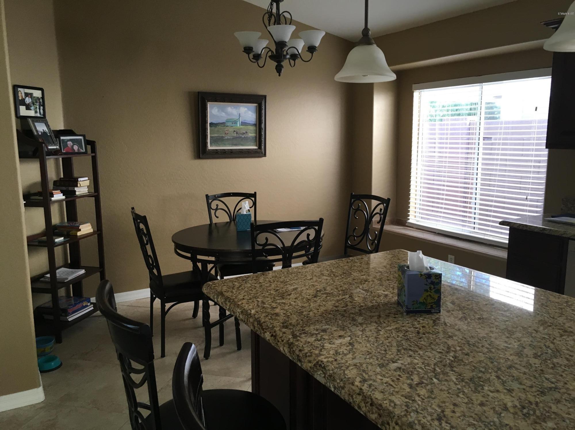 22420 North 19th Way Phoenix, AZ 85024 - Photo 6 of 12 IMG_0118