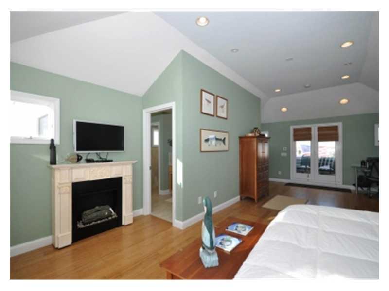 1141 Succotash Road Narragansett, RI 02879 - Photo 13 of 25 Exterior Front.