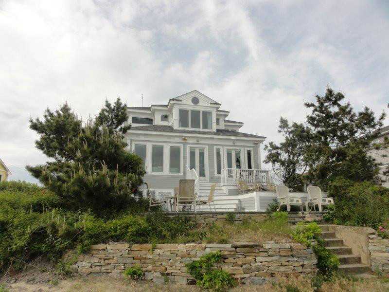 1141 Succotash Road Narragansett, RI 02879 - Photo 4 of 25 Exterior Front.