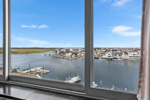 $565,000 | 6101 Monmouth Avenue, Unit 611, Ventnor City, NJ 08406