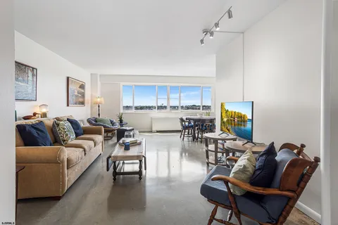 $565,000 | 6101 Monmouth Avenue, Unit 611, Ventnor City, NJ 08406