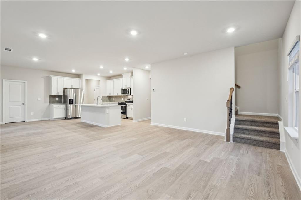 220 Proust Circle Dallas, GA 30132 - Photo 8 of 57