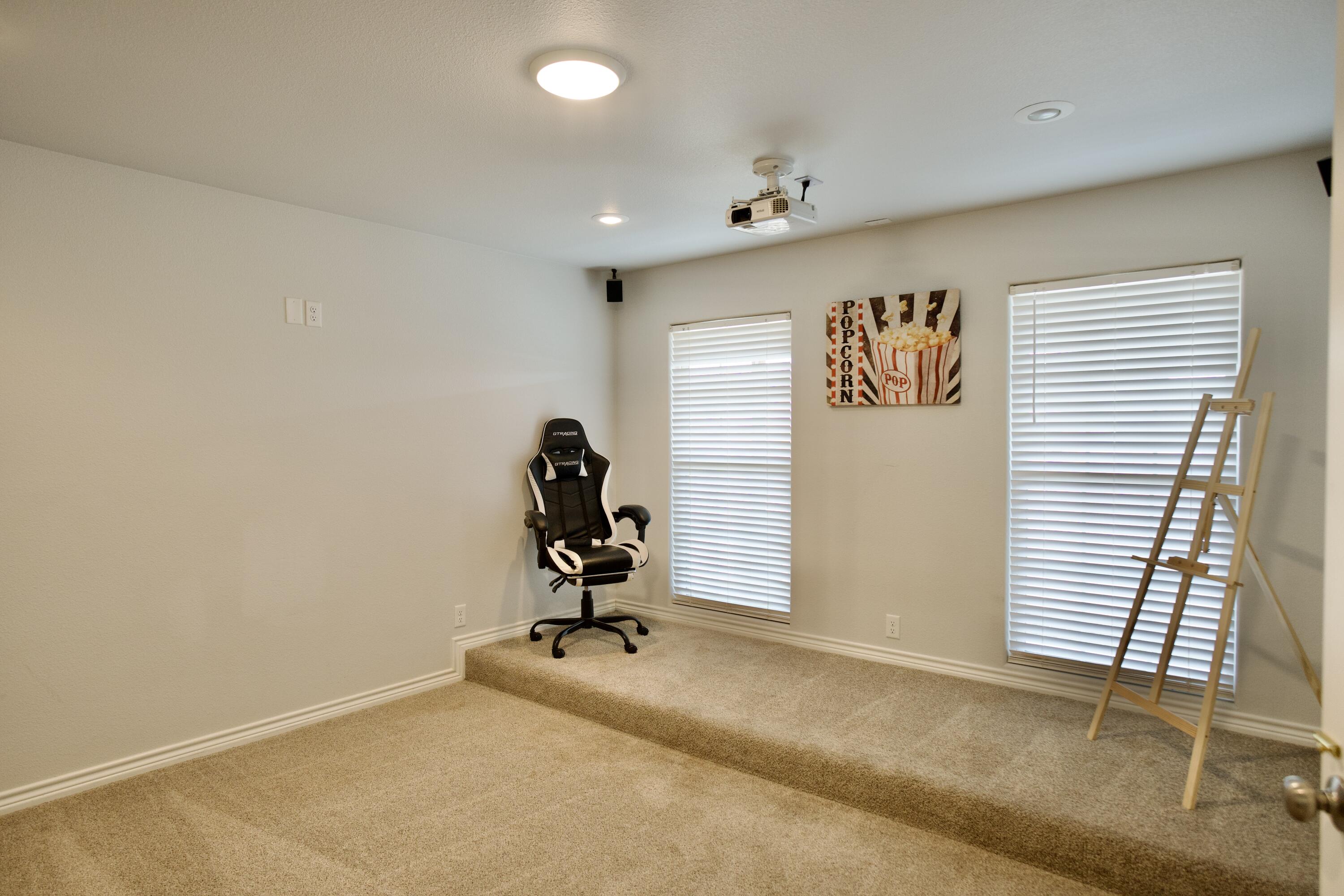 8813 17th Street Lubbock, TX 79416 - Photo 2 of 20