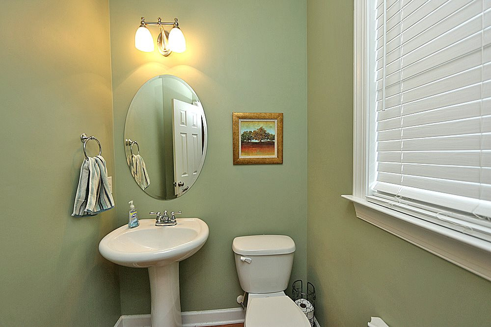 2004 Chancellor Place Raleigh, NC 27603 - Photo 8 of 12 Photo 8