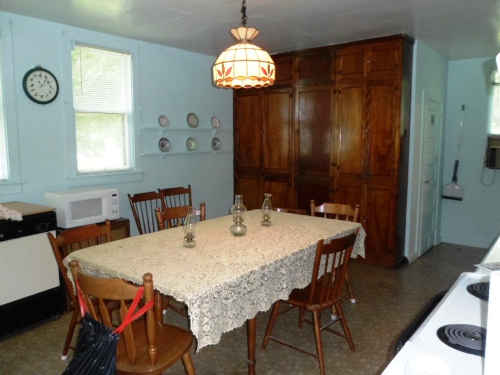 2405 Liberty Road Rochester, IN 46975 - Photo 3 of 14