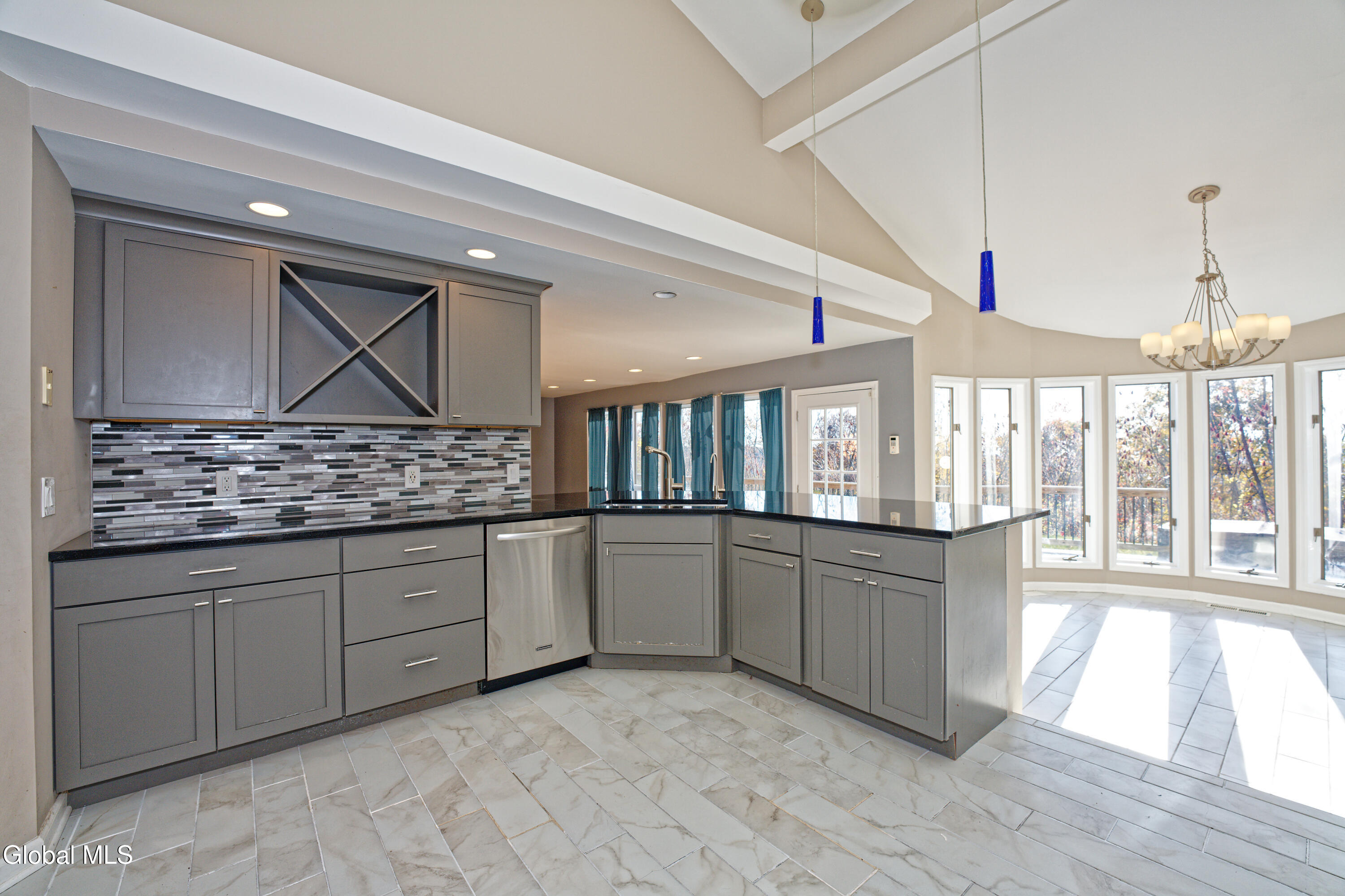 1243 Waters Road Glenville, NY 12302 - Photo 15 of 71 4 Kitchen 4