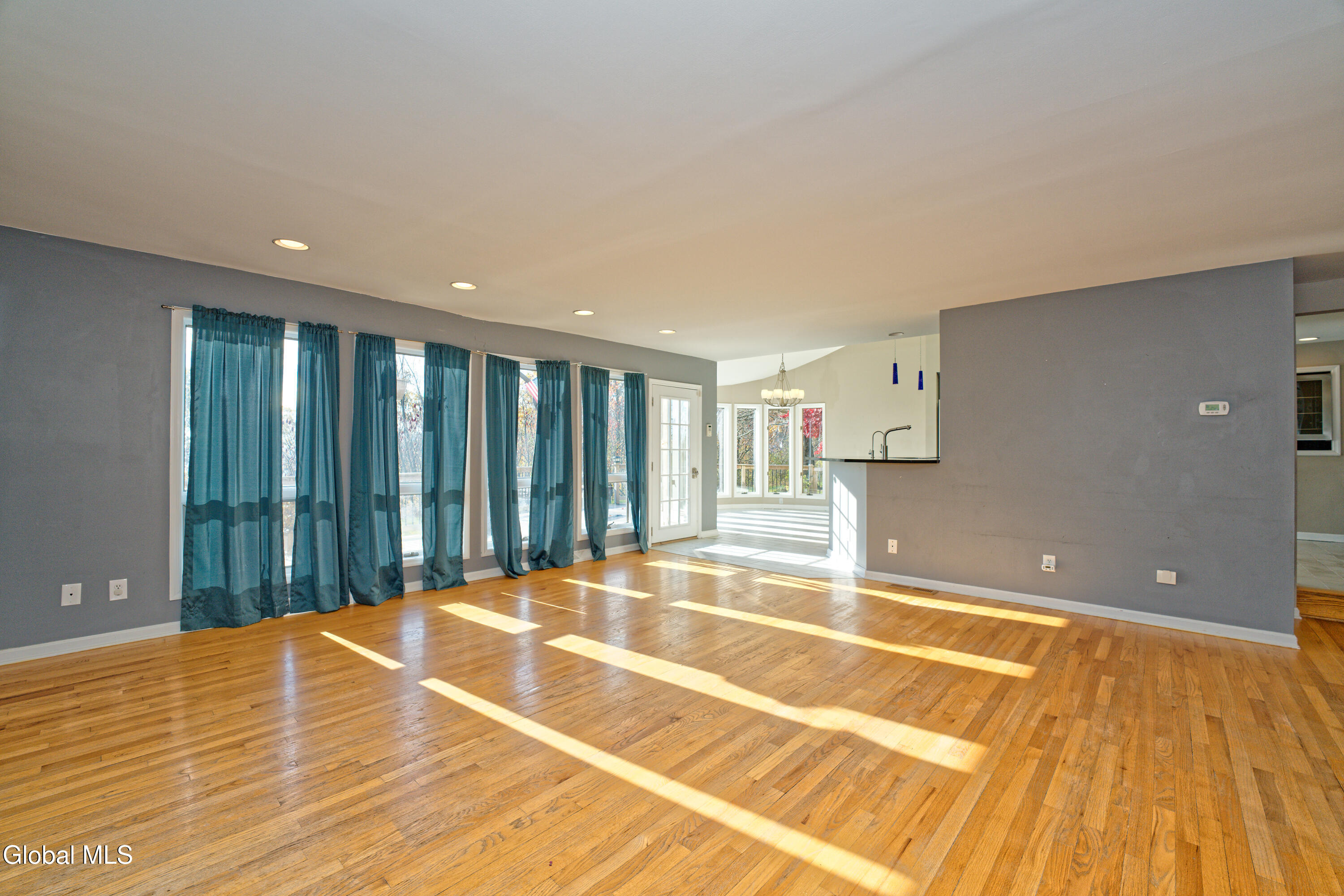 1243 Waters Road Glenville, NY 12302 - Photo 22 of 71 5 Familyroom 3