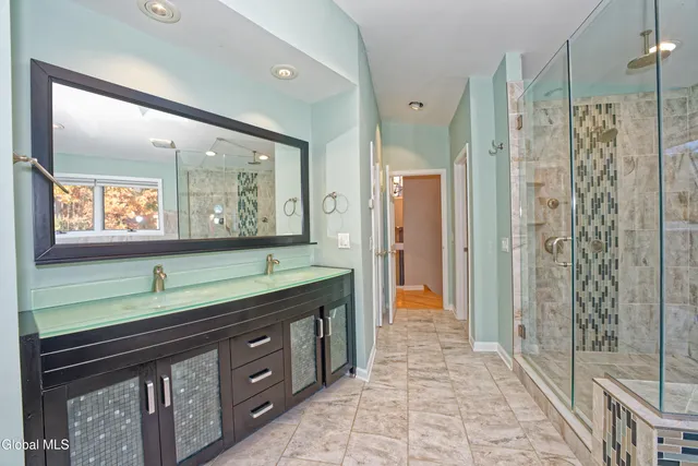 $739,900 | 1243 Waters Road, Glenville, NY 12302