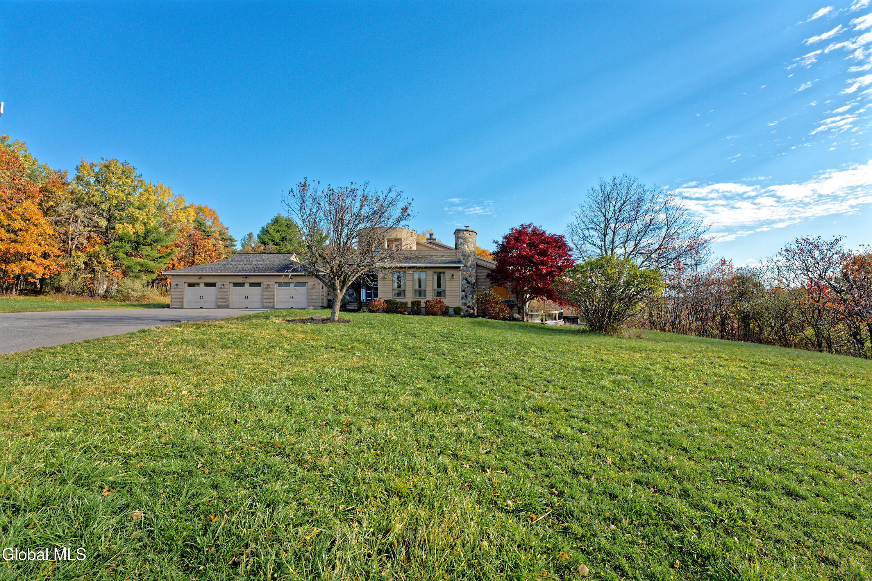 1243 Waters Road Glenville, NY 12302 - Photo 3 of 71 0 Front 5