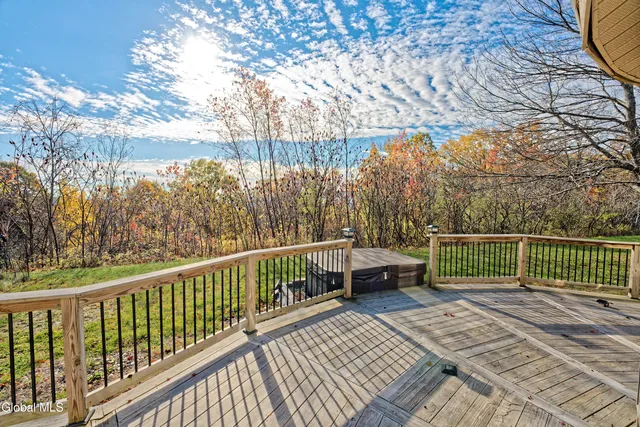 $739,900 | 1243 Waters Road, Glenville, NY 12302