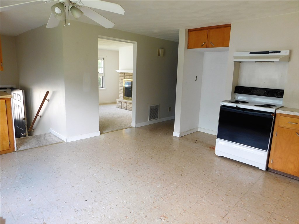 14 Betony Road Narragansett, RI 02874 - Photo 7 of 20