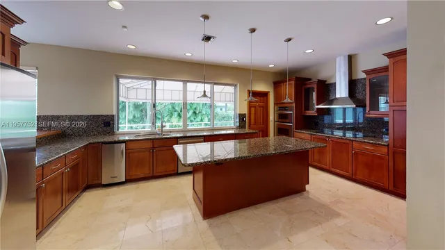 $9,950 | 1906 Ferdinand Street, Coral Gables, FL 33134