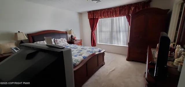 $2,200 | 8139 Mayfair Road, Tobyhanna, PA 18466