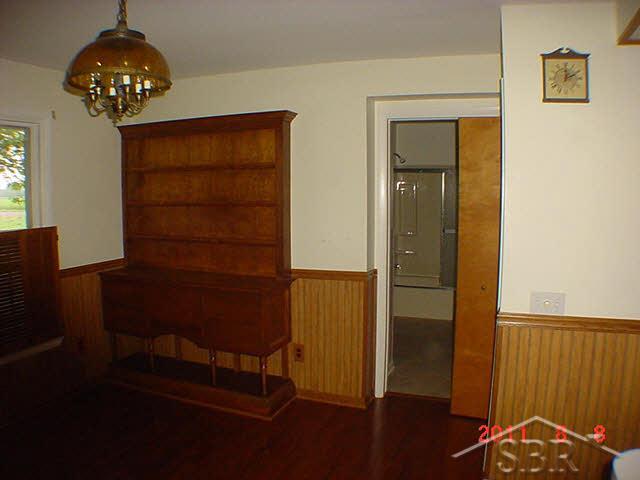4510 Pierce Road Saginaw, MI 48604 - Photo 3 of 6 20036332-2.JPG