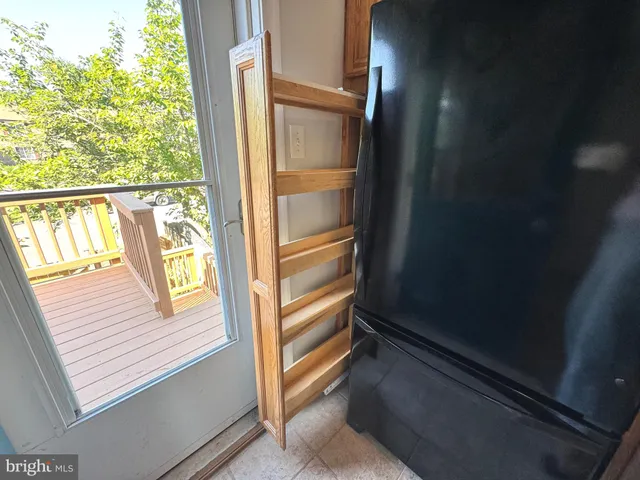 $2,700 | 4354 Pembrook Village Drive, Unit 63, Alexandria, VA 22309