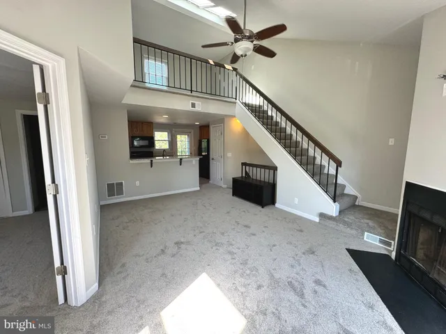 $2,700 | 4354 Pembrook Village Drive, Unit 63, Alexandria, VA 22309