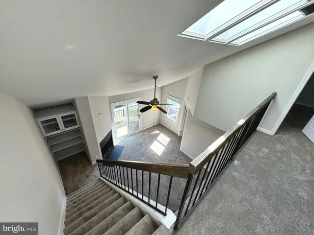 $2,700 | 4354 Pembrook Village Drive, Unit 63, Alexandria, VA 22309