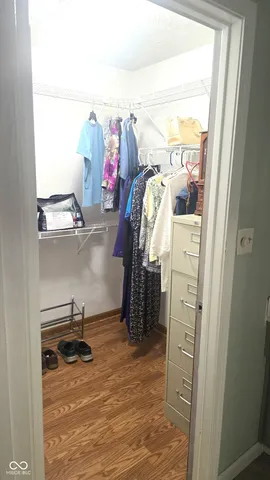 $185,000 | 606 South Buckingham Court, Unit 8B, Anderson, IN 46013