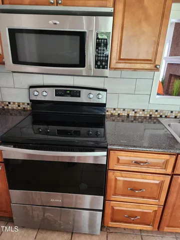 $235,000 | 561 Channel Drive, Winterville, NC 28590