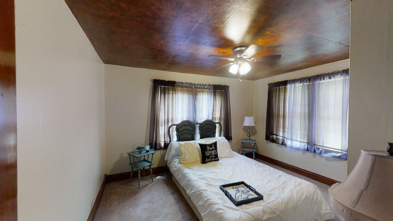 27565 Rhea County Highway, Unit 1 Spring City, TN 37381 - Photo 11 of 30 11-Bedroom One
