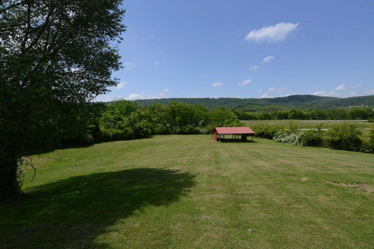 27565 Rhea County Highway, Unit 1 Spring City, TN 37381 - Photo 26 of 30 26-Back Yard