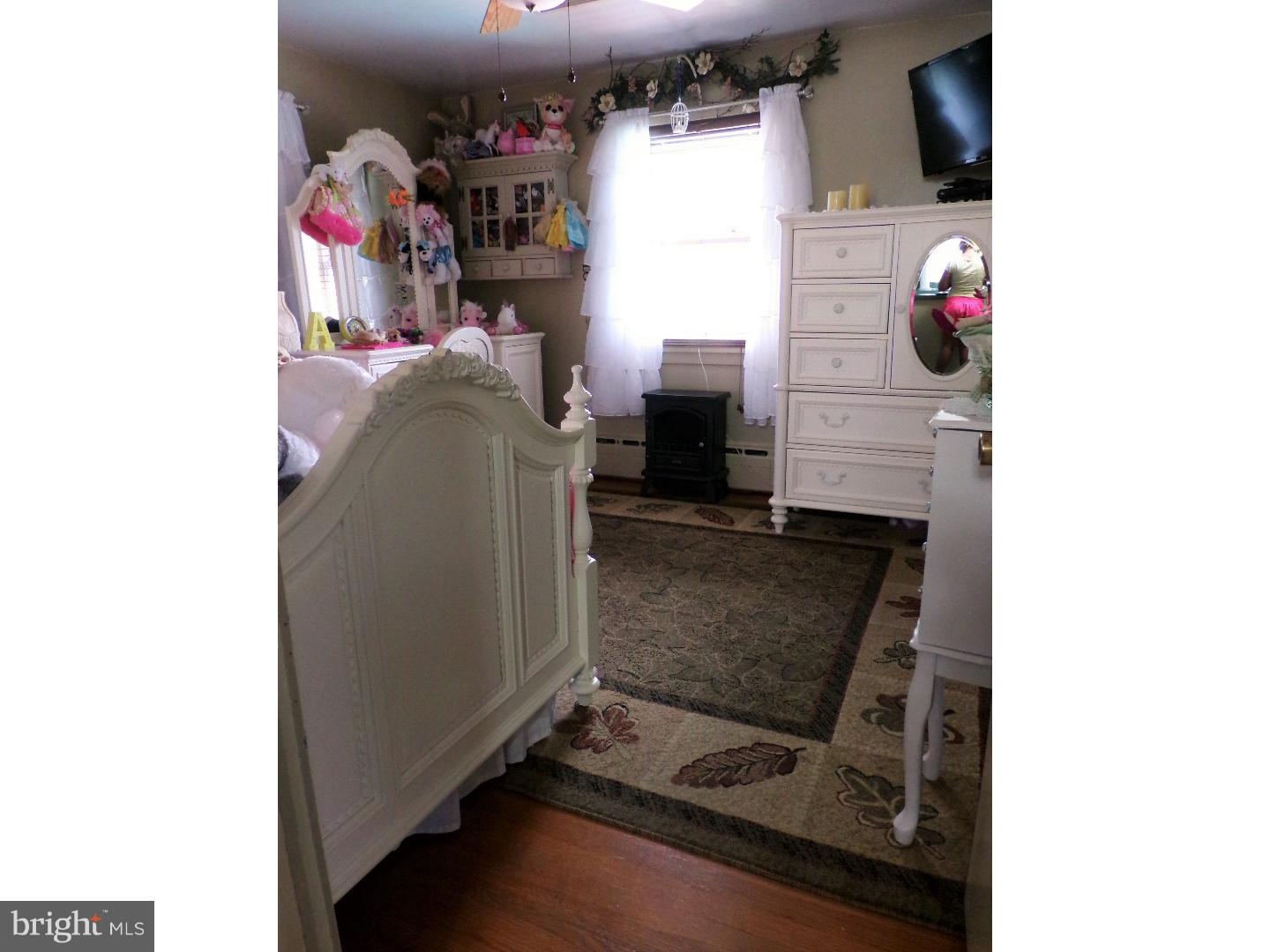 216 Snyder Road Reading, PA 19605 - Photo 11 of 25 Gallery Image 11