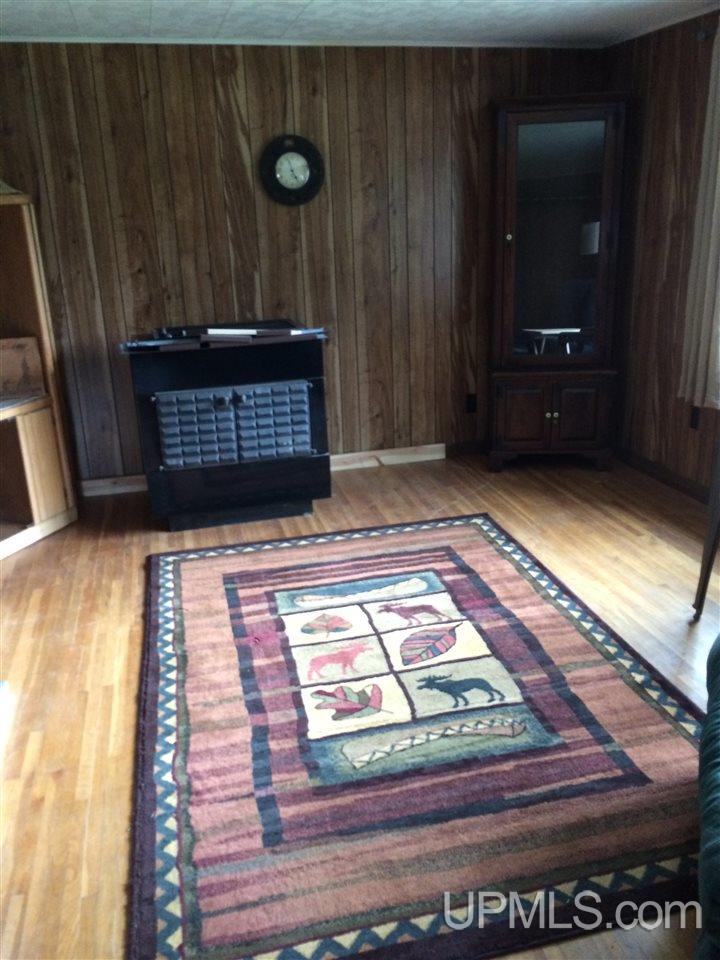 5902 Co Rd 511 Rapid River, MI 49878 - Photo 5 of 21