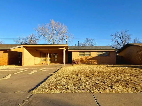 $130,000 | 2106 57th Street, Lubbock, TX 79412