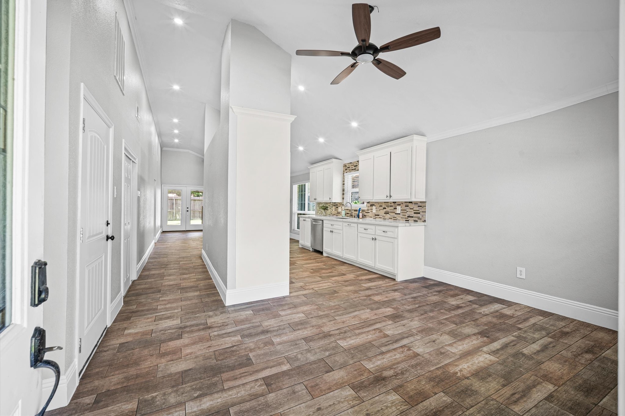24211 Landing Way Drive Spring, TX 77373 - Photo 5 of 16