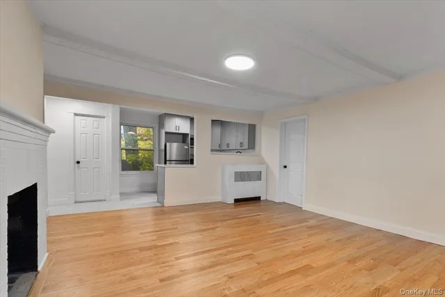 $3,195 | 116 Corlies Avenue, Unit 2R, Pelham, NY 10803