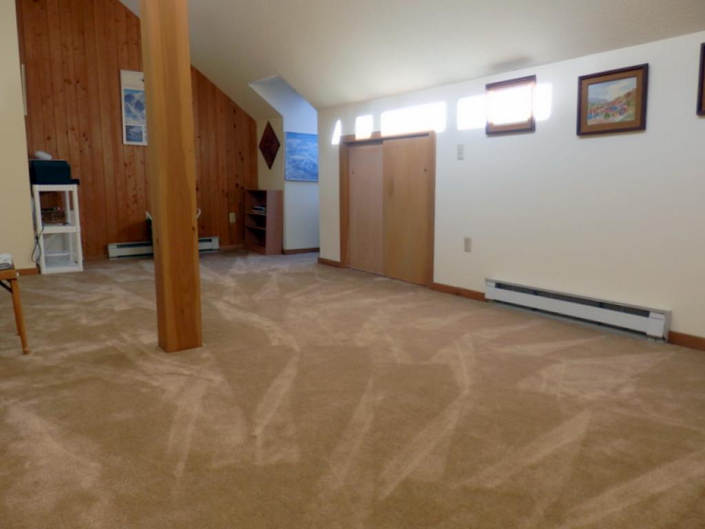 26 D Cross Town Road, Unit 26D West Dover, VT 05356 - Photo 13 of 20 Gallery Image 13